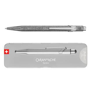 Długopis CARAN D'ACHE 849 Original w pudełku srebrny