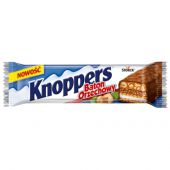 Knoppers, baton orzechowy z mlecznym kremem